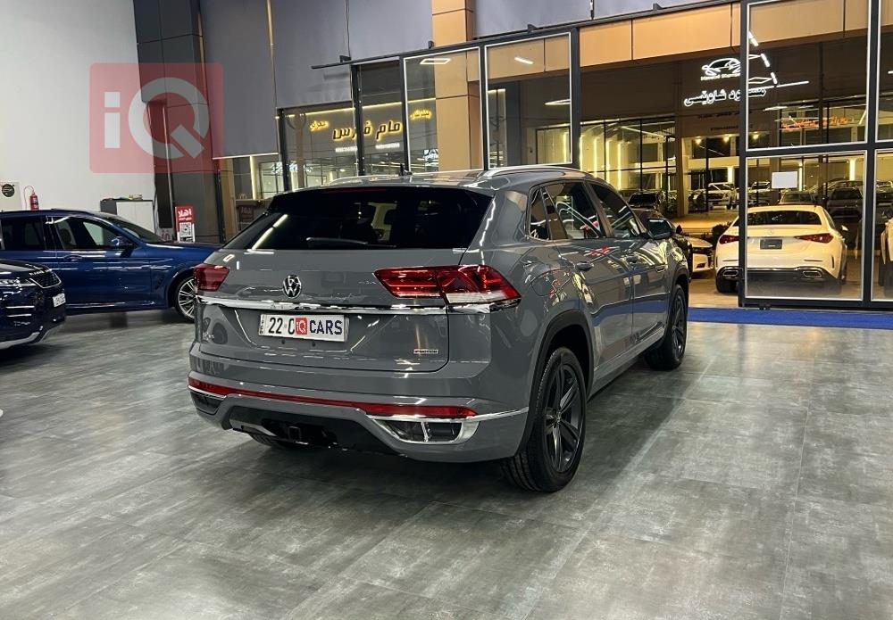 فولكسفاغن أطلس كروس سبورت